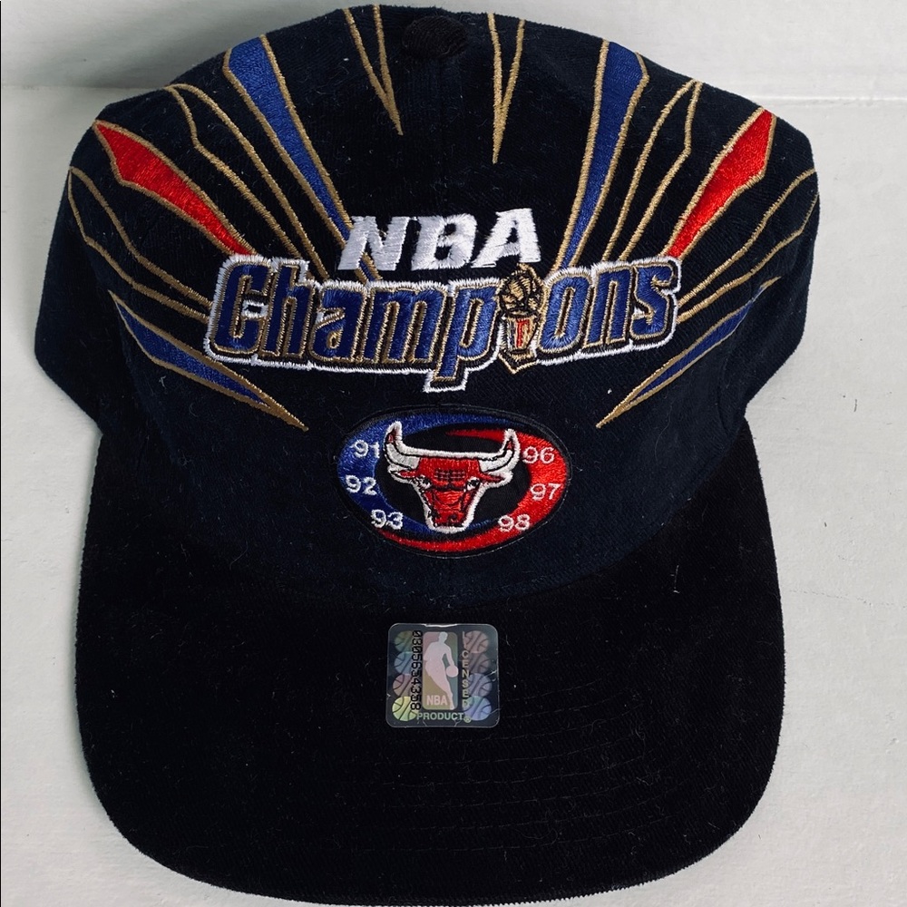 NBA Bulls 98 Championship Velcro Starter SnapBack